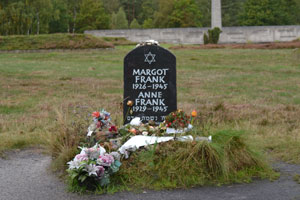 Anne and Margot Frank Memorial Â© David Barrington-Smith