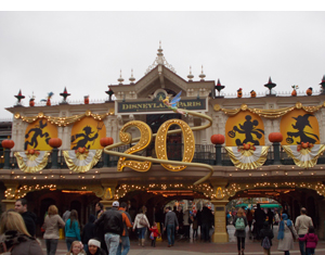 Entrance to the Disneyland Park - 20th anniversary celebrations